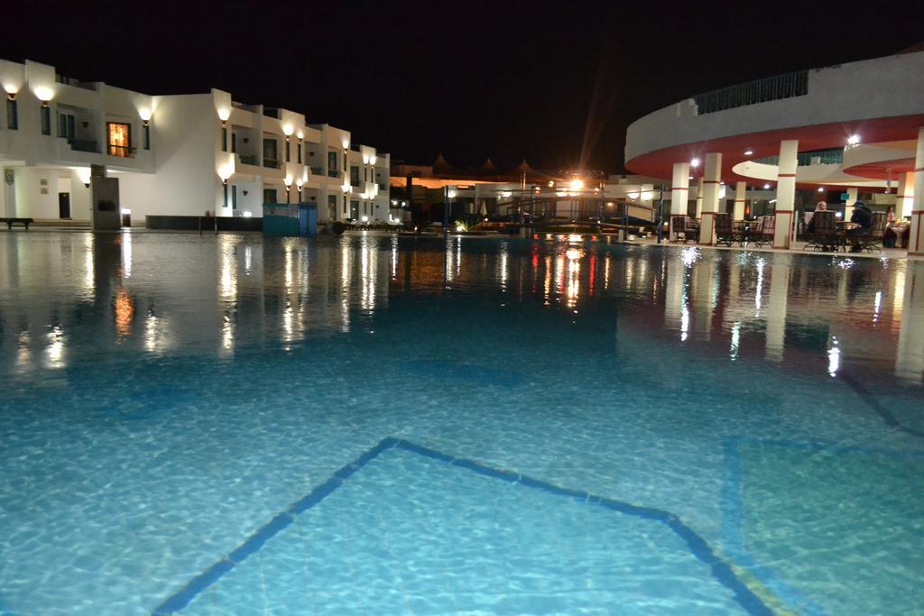 Sharm Holiday Resort エクステリア 写真
